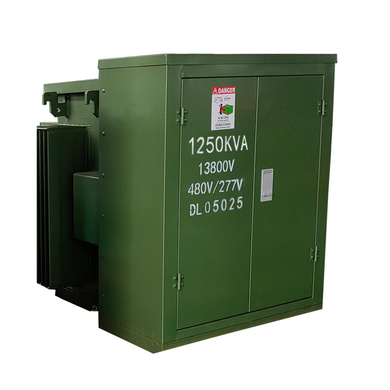 Трофазни трансформатор монтиран на подлогу